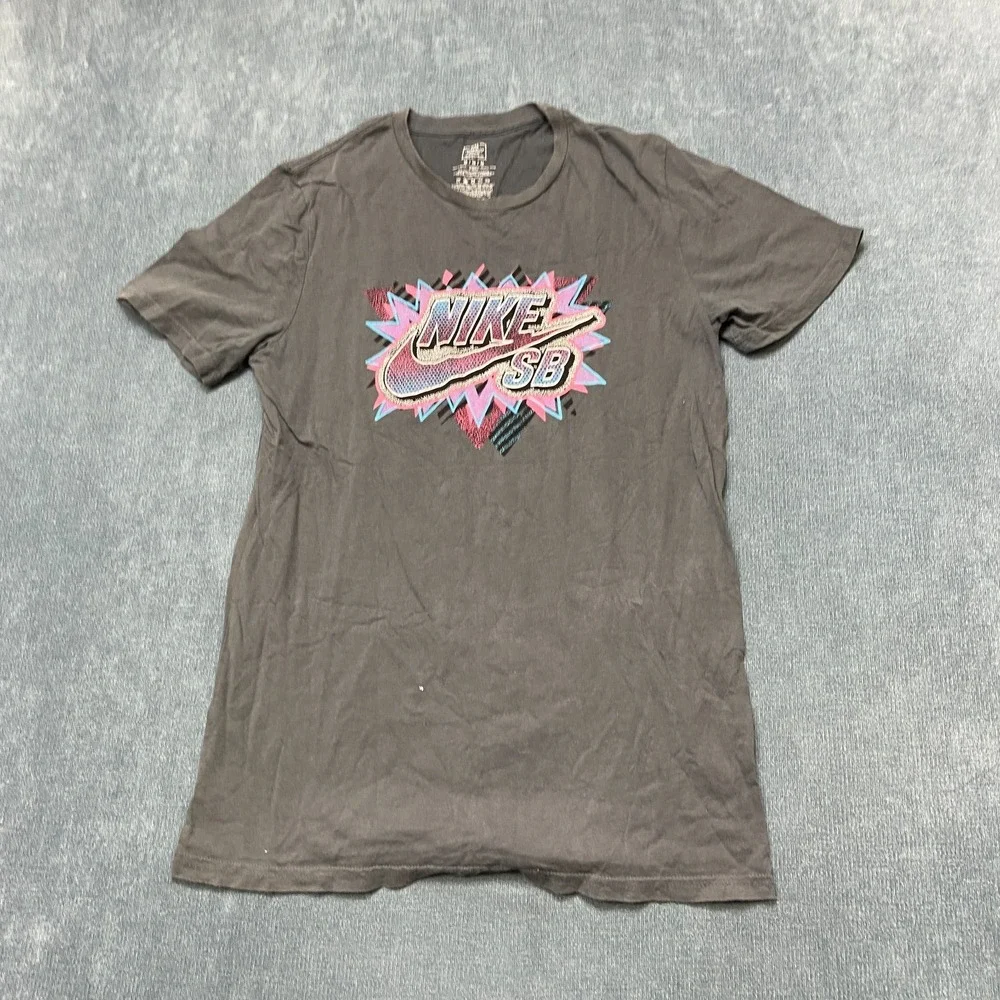 Nike T-Shirt Womens M Charcoal Grey Graphic Logo Cotton Crew Neck Short Sleeve